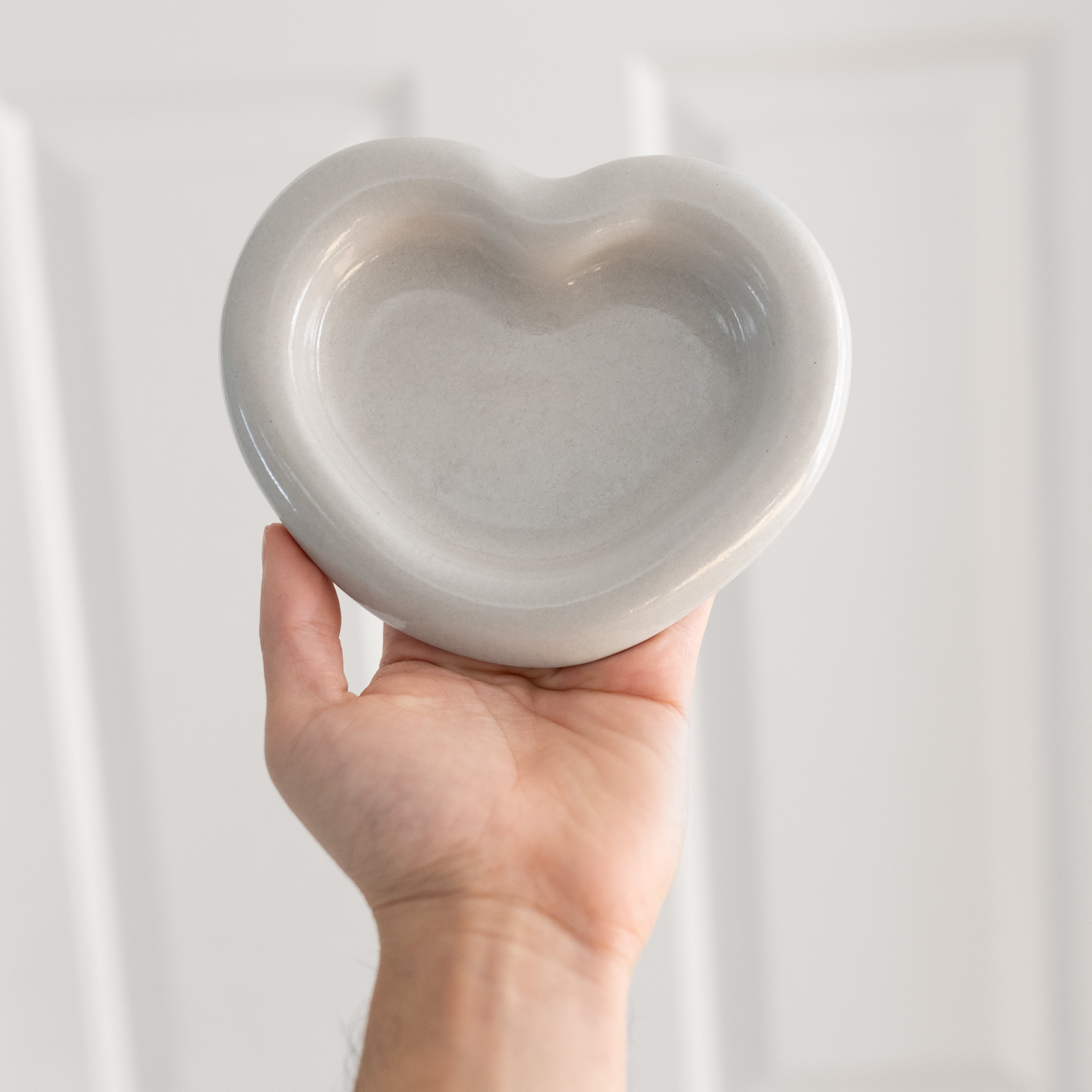 El Corazón Dish (PRE-ORDER) Available in 9 Colors
